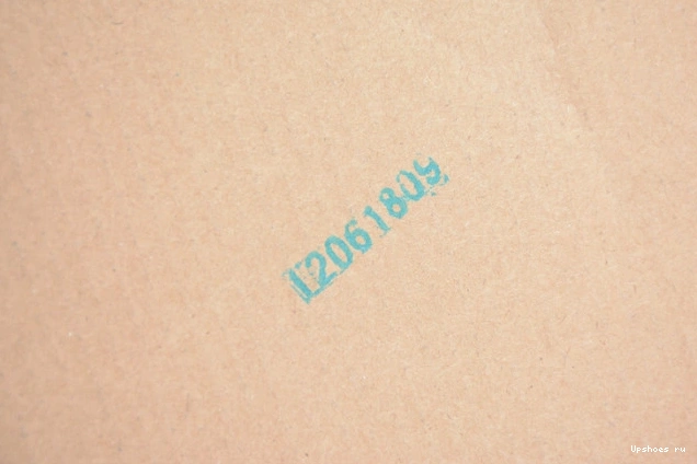  Mid 554724-415 Jordan 1 Hornets 0302